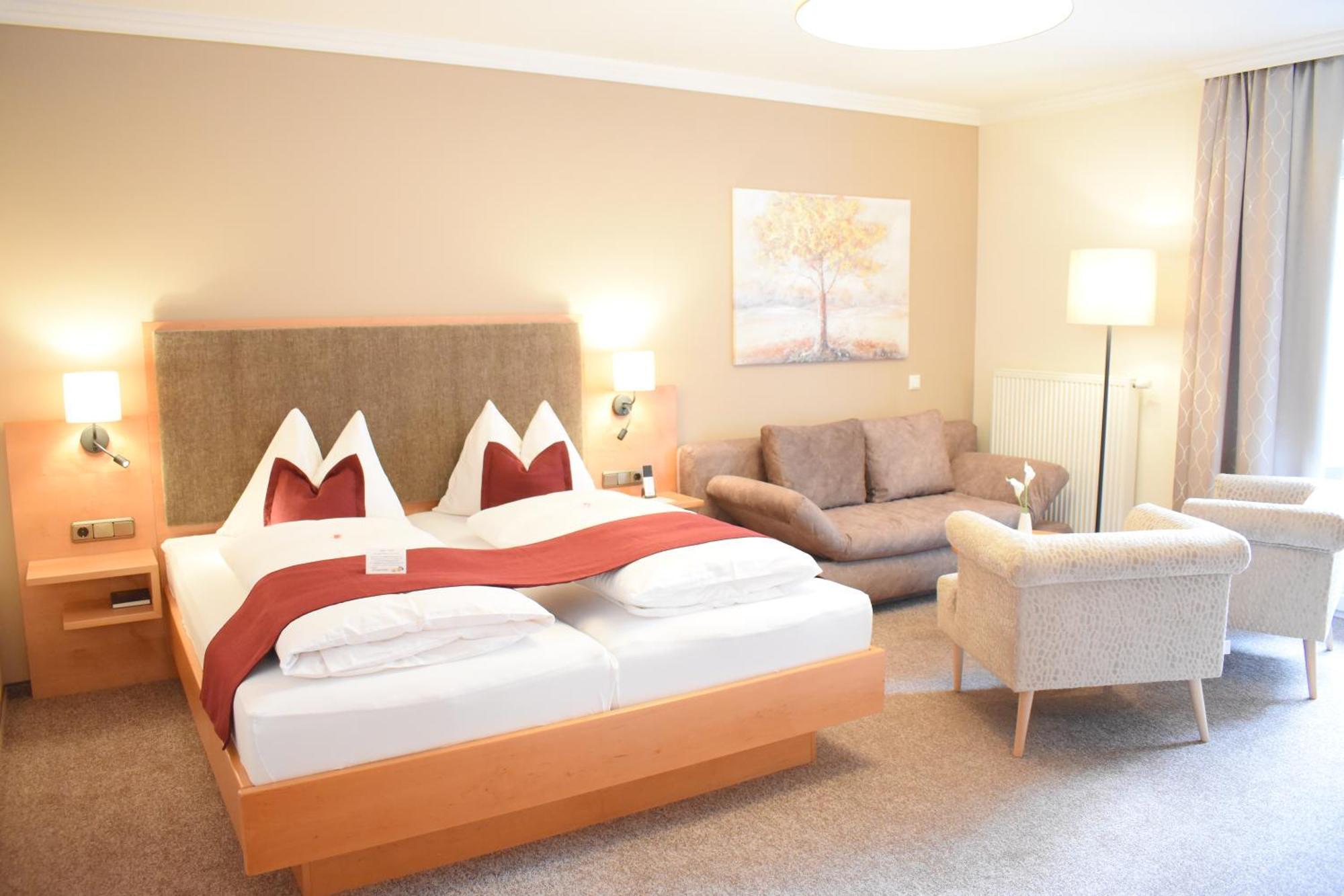 Gartenhotel Kloepferkeller Eibiswald ภายนอก รูปภาพ