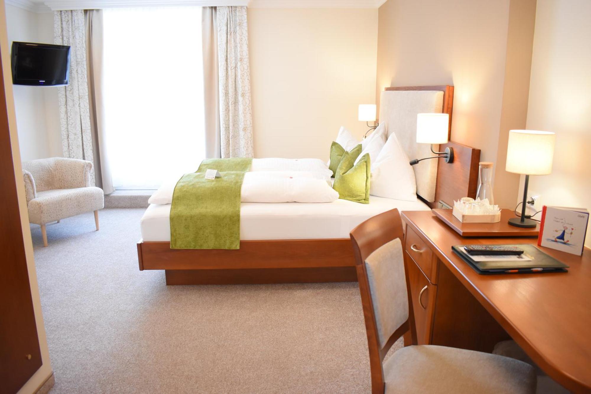 Gartenhotel Kloepferkeller Eibiswald ภายนอก รูปภาพ